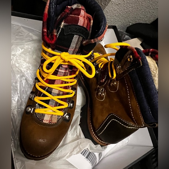 Dsquared2 mountain plaid boots  size 43 - Picture 5 of 7